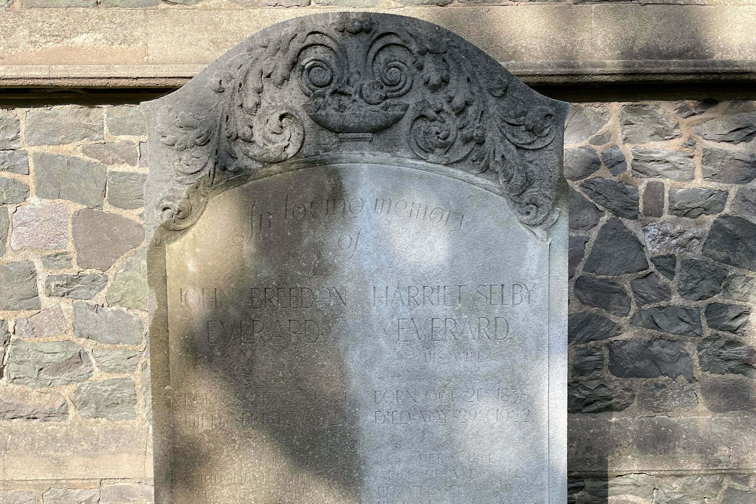 An example of headstone lettering restoration